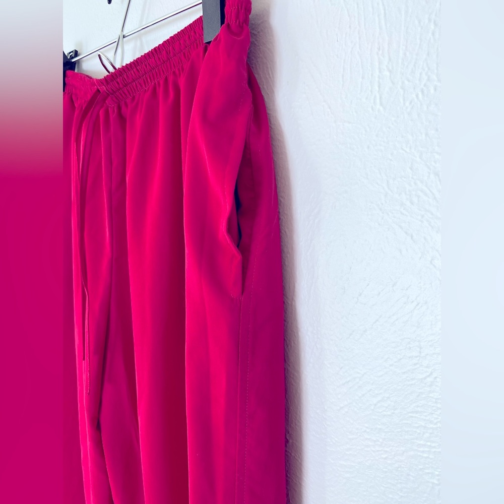 Pink Track Suit. - Picture 6 of 9